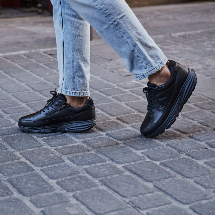 MBT Simba Trainer II Black Men - Bild 7